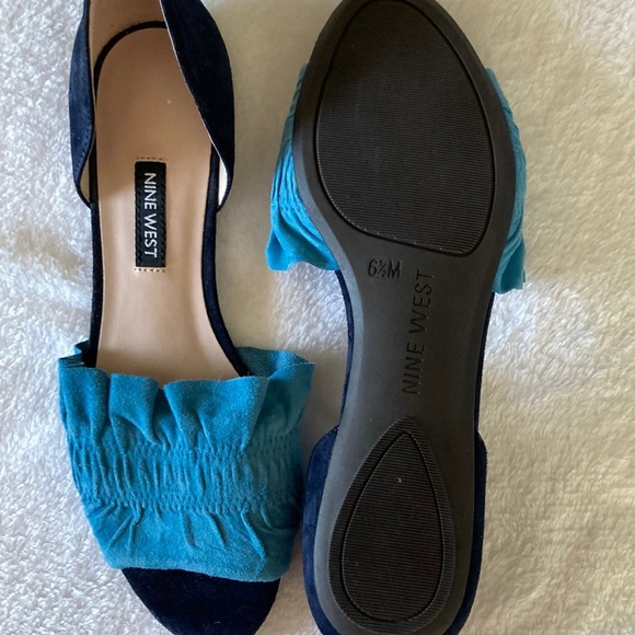 Blue Nine West Flats - Picture 4 of 5
